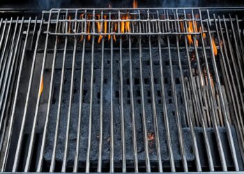 Jet-Flame-Brenner beim Grillen